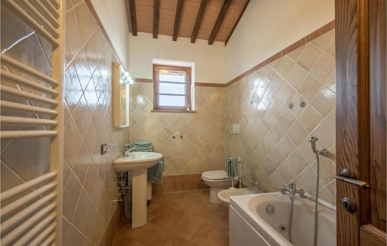 2 Bedroom Pet Friendly Apartment In Castelmuzio 0*,